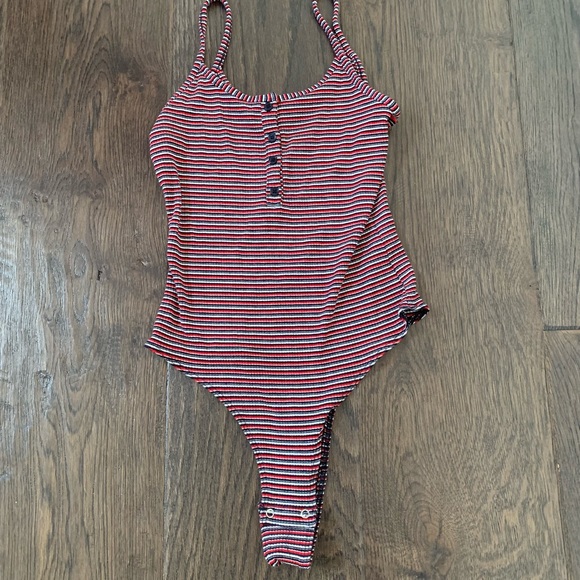 red, white and black ribbed body suit. - Picture 1 of 2